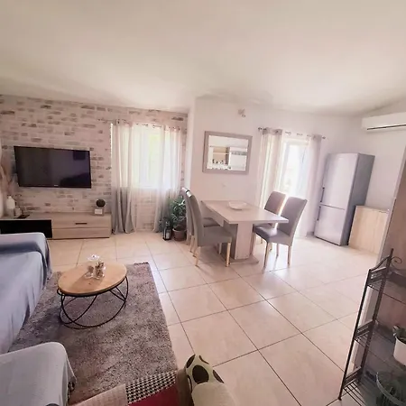Apartman Simun * Primošten