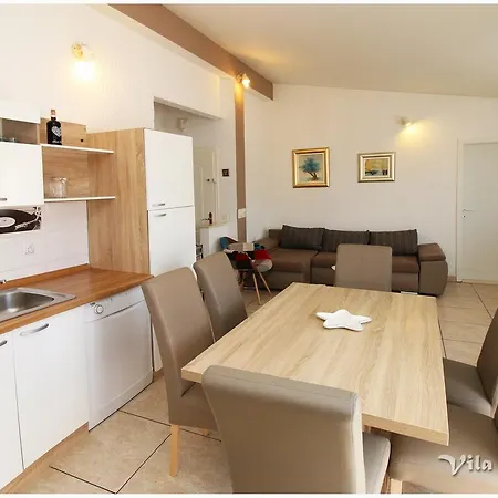 Apartment Apartman Simun Primosten